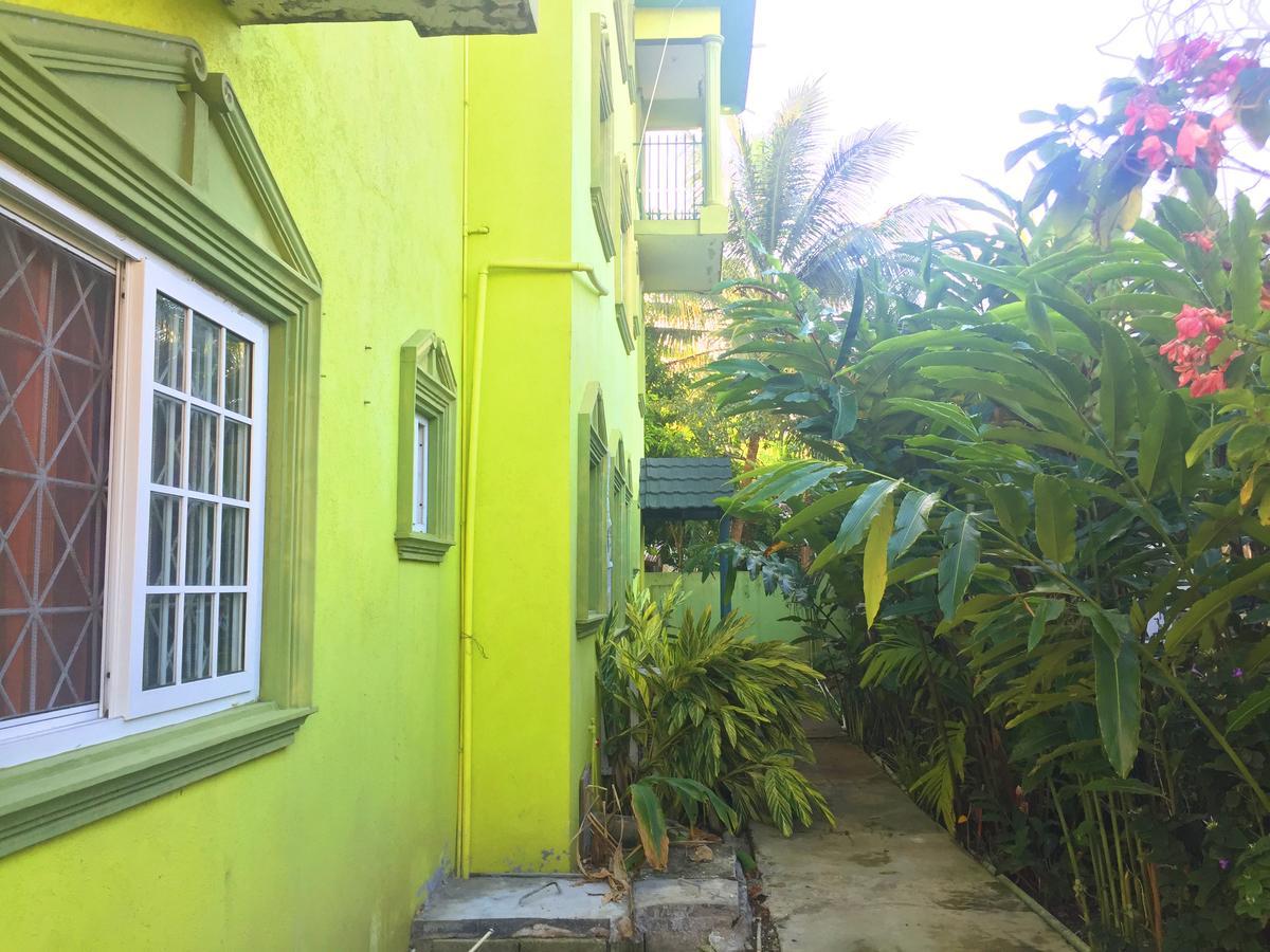 Yaad Hostel Montego Bay Zewnętrze zdjęcie