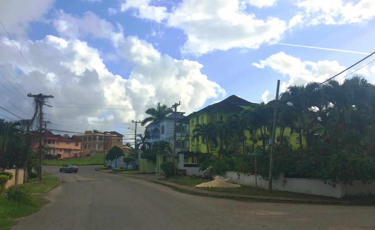 Yaad Hostel Montego Bay Zewnętrze zdjęcie