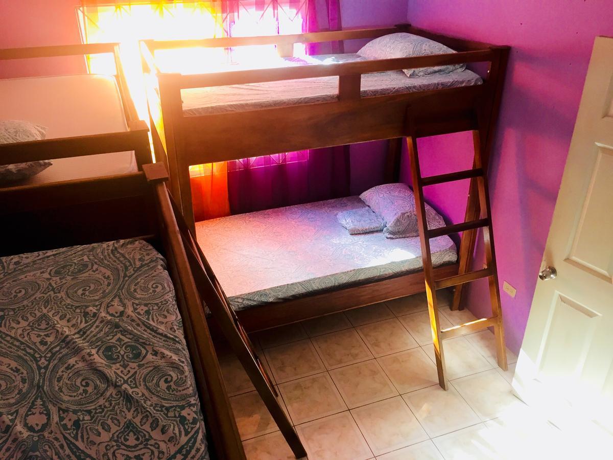 Yaad Hostel Montego Bay Zewnętrze zdjęcie