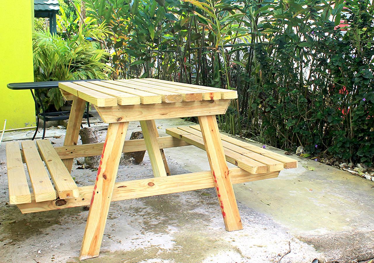 Yaad Hostel Montego Bay Zewnętrze zdjęcie