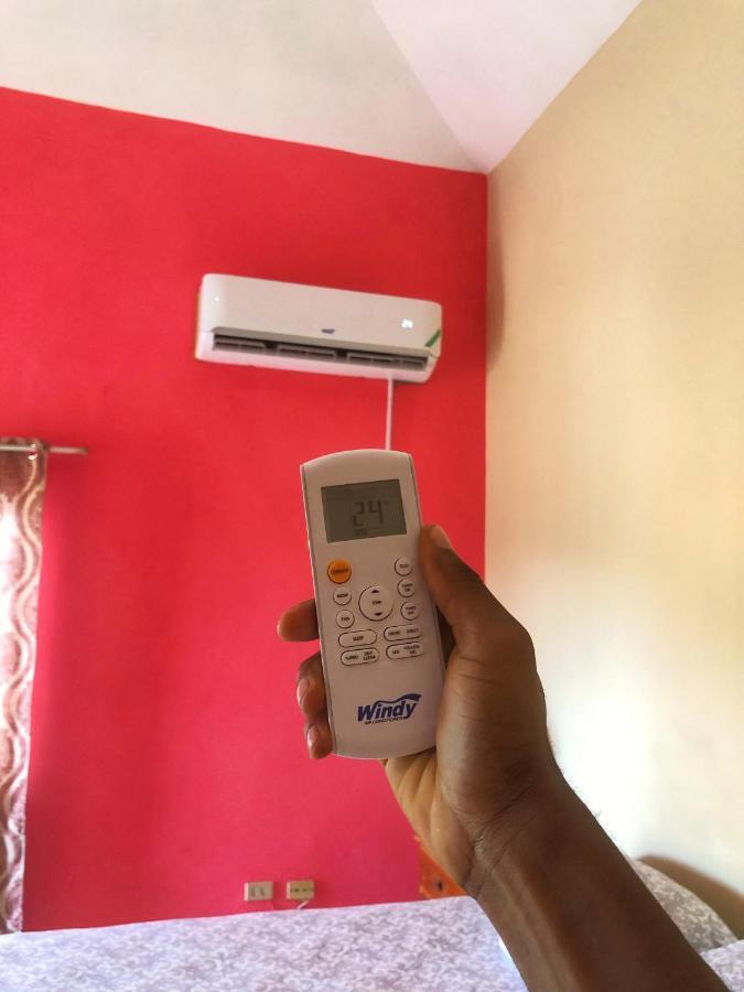 Yaad Hostel Montego Bay Zewnętrze zdjęcie